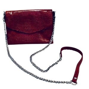 TravelSmith Snakeprint Leather Burgundy Ted Small Crossbody Travel Bag Purse
